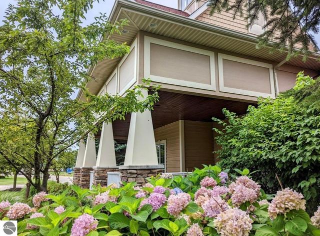842 Winchester Street, Holland, MI 49423