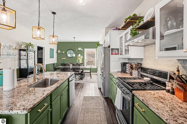 842 Winchester Street, Holland, MI 49423