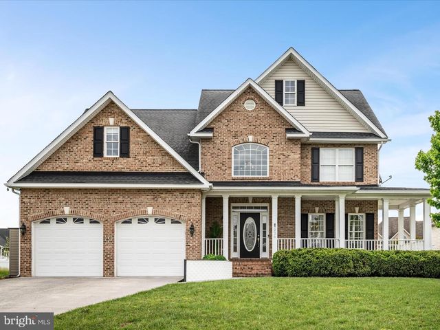 226 TAGGART DR, Winchester, VA 22602