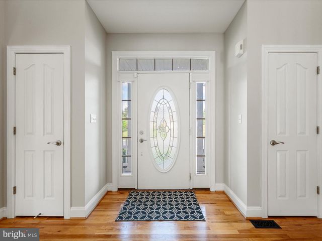 226 TAGGART DR, Winchester, VA 22602