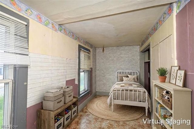 893 Norton Avenue, Barberton, OH 44203