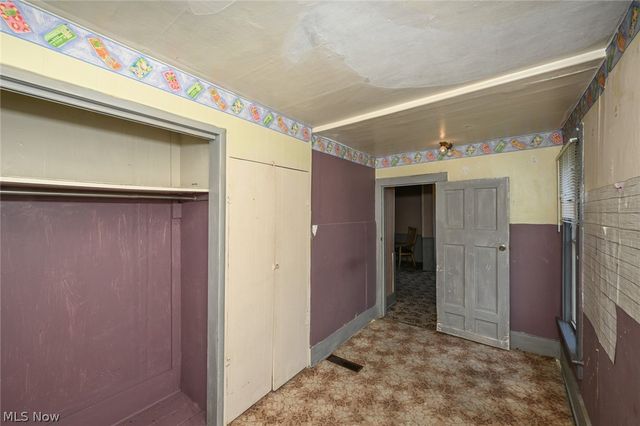 893 Norton Avenue, Barberton, OH 44203