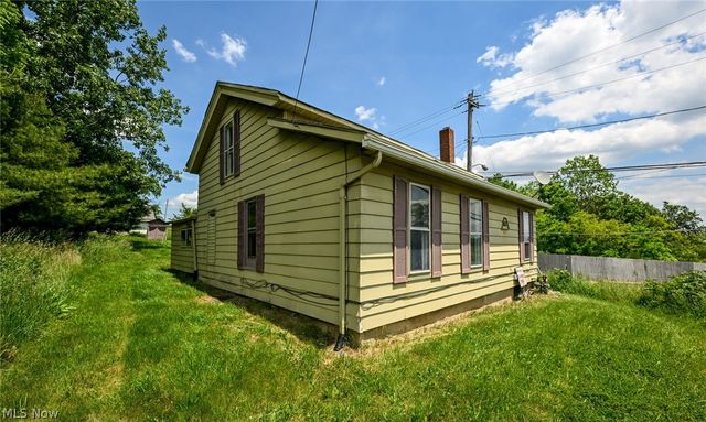 893 Norton Avenue, Barberton, OH 44203