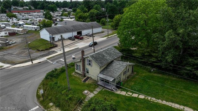 893 Norton Avenue, Barberton, OH 44203