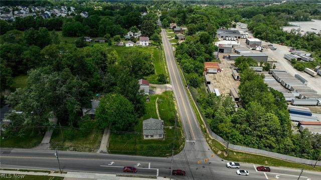 893 Norton Avenue, Barberton, OH 44203
