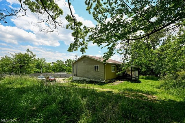 893 Norton Avenue, Barberton, OH 44203
