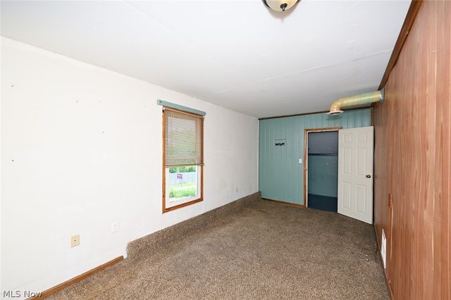 893 Norton Avenue, Barberton, OH 44203