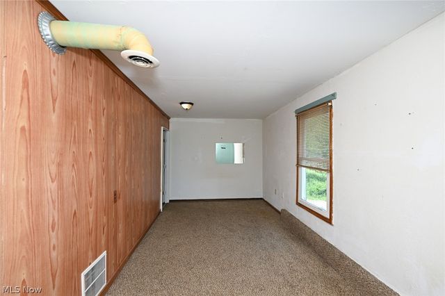 893 Norton Avenue, Barberton, OH 44203