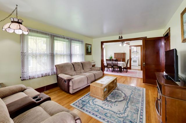 812 Woodward Street, La Porte, IN 46350