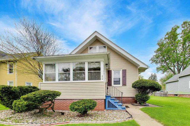 812 Woodward Street, La Porte, IN 46350