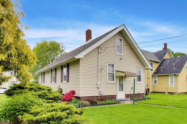 812 Woodward Street, La Porte, IN 46350