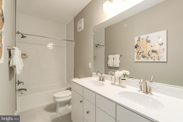 1057 INFERNO TER SE, Leesburg, VA 20175