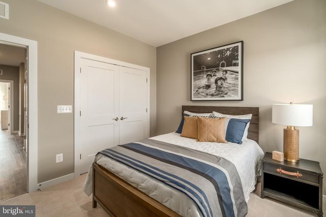 1057 INFERNO TER SE, Leesburg, VA 20175