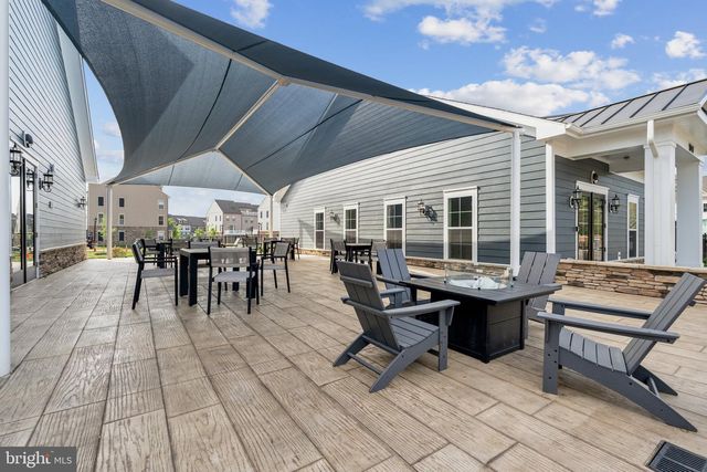 1057 INFERNO TER SE, Leesburg, VA 20175