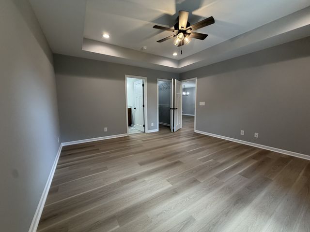 614 Wanda Ln, Tullahoma, TN 37388