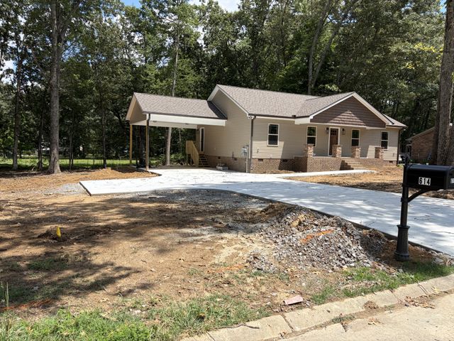614 Wanda Ln, Tullahoma, TN 37388