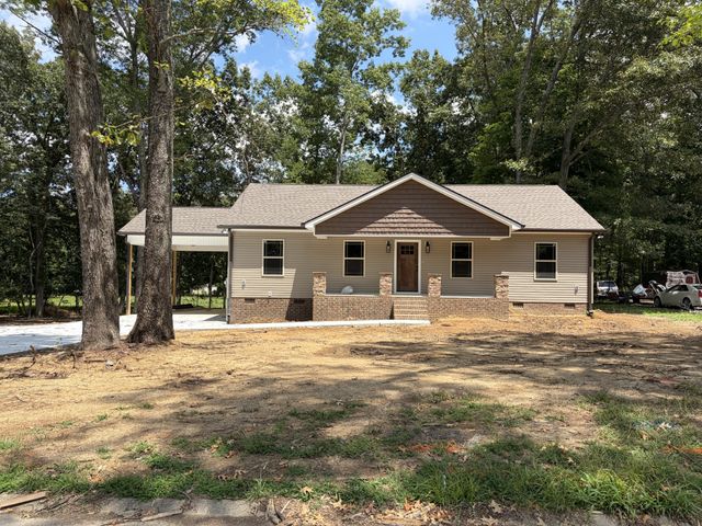 614 Wanda Ln, Tullahoma, TN 37388