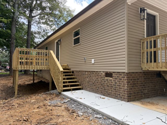 614 Wanda Ln, Tullahoma, TN 37388