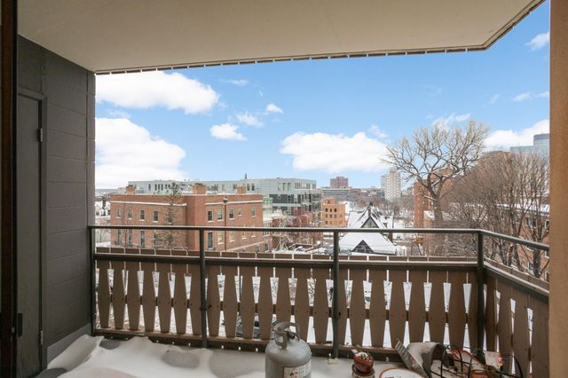 400 Groveland Avenue 413, Minneapolis, MN 55403