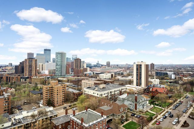 400 Groveland Avenue 413, Minneapolis, MN 55403