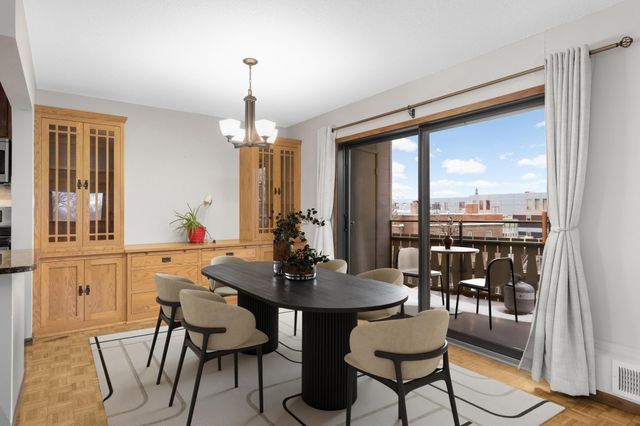 400 Groveland Avenue 413, Minneapolis, MN 55403