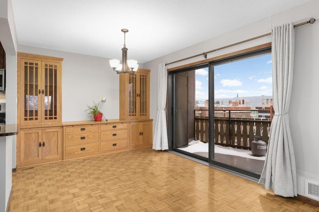 400 Groveland Avenue 413, Minneapolis, MN 55403