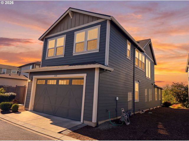 7275 Se BRISTLETAIL Ln, Hillsboro, OR 97129