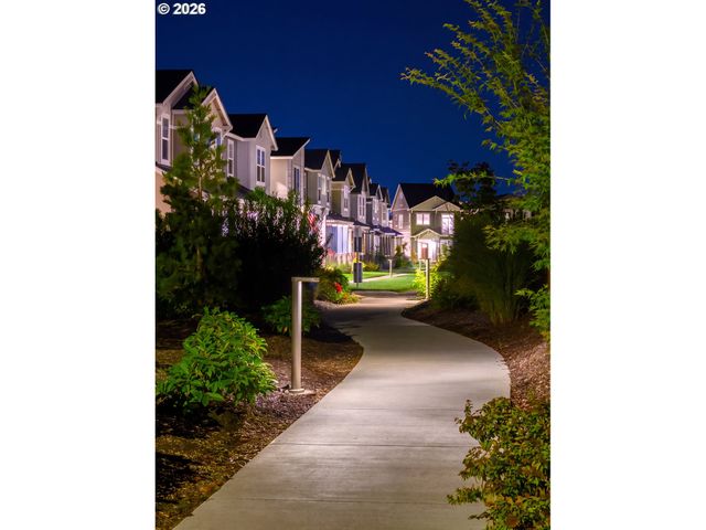 7275 Se BRISTLETAIL Ln, Hillsboro, OR 97129