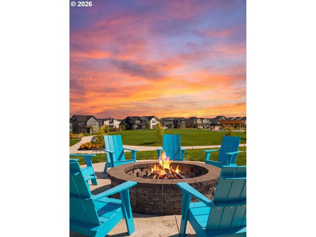 7275 Se BRISTLETAIL Ln, Hillsboro, OR 97129