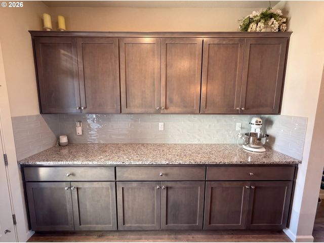 7275 Se BRISTLETAIL Ln, Hillsboro, OR 97129