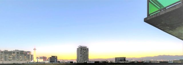 353 East Bonneville Avenue 816, Las Vegas, NV 89101