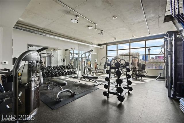 353 East Bonneville Avenue 816, Las Vegas, NV 89101