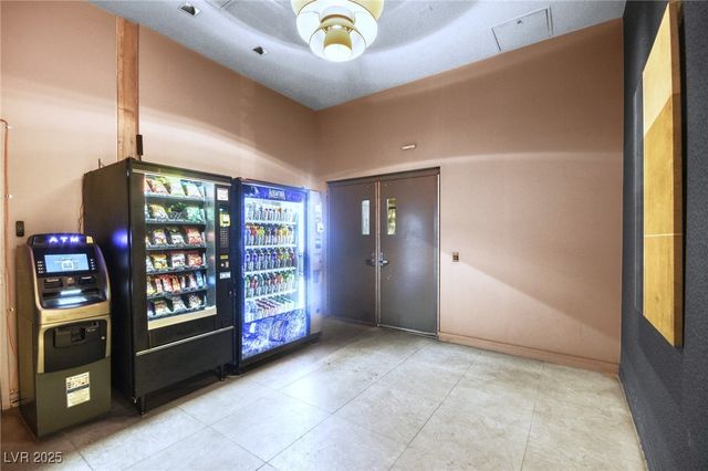 353 East Bonneville Avenue 816, Las Vegas, NV 89101