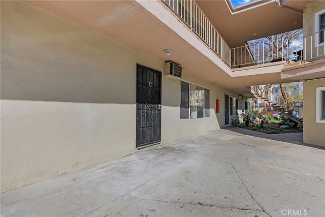 8649 Sunland Boulevard 5, Sun Valley, CA 91352