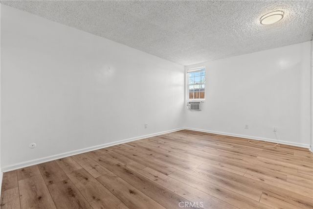 8649 Sunland Boulevard 5, Sun Valley, CA 91352