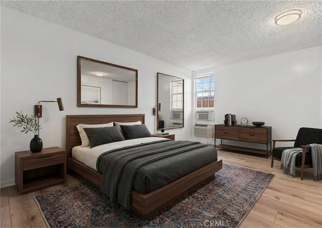 8649 Sunland Boulevard 5, Sun Valley, CA 91352