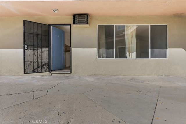 8649 Sunland Boulevard 5, Sun Valley, CA 91352