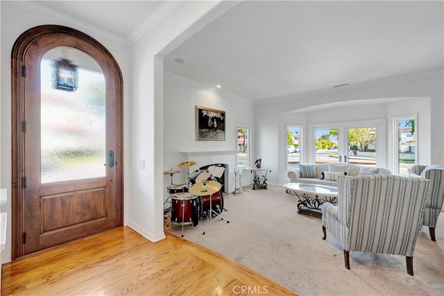 1219 Delaware Street, Huntington Beach, CA 92648