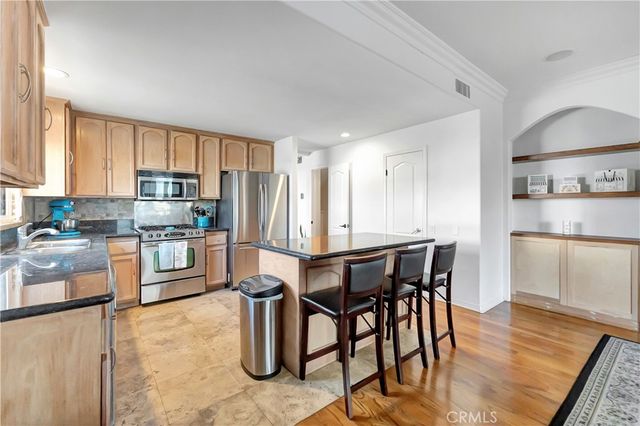 1219 Delaware Street, Huntington Beach, CA 92648