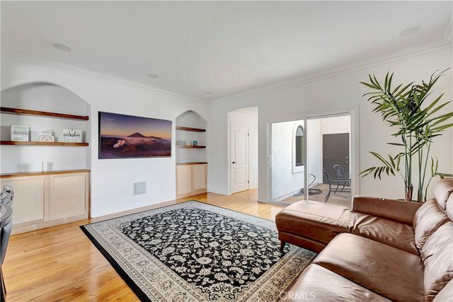 1219 Delaware Street, Huntington Beach, CA 92648