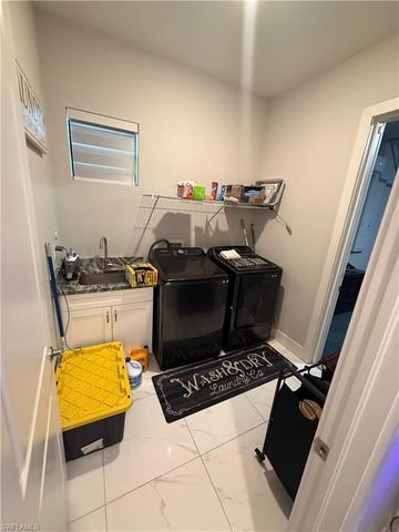 2772 38th AVE SE, Naples, FL 34117