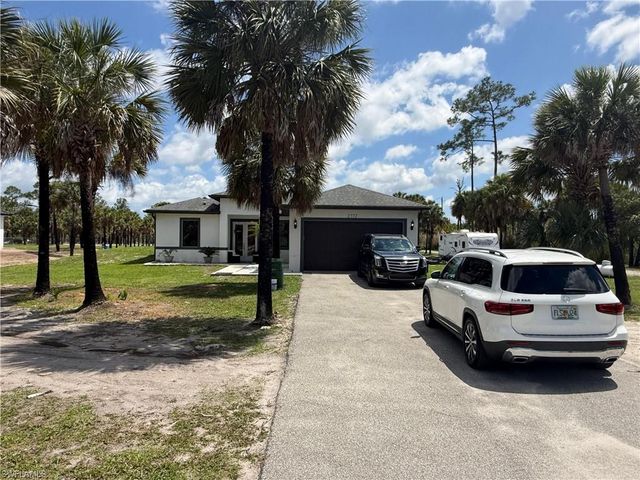 2772 38th AVE SE, Naples, FL 34117