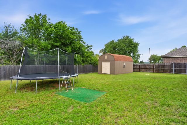 2313 Springhill Court, Mineral Wells, TX 76067