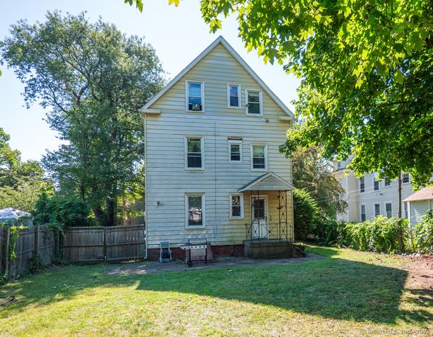 32 East Pearl Street, New Haven, CT 06513