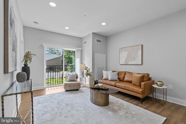 144 N.MAIN ST, Dublin, PA 18917