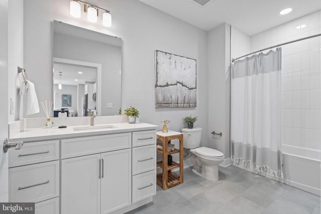 144 N.MAIN ST, Dublin, PA 18917