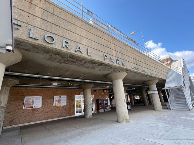 35 Floral Boulevard 1A, Floral Park, NY 11001