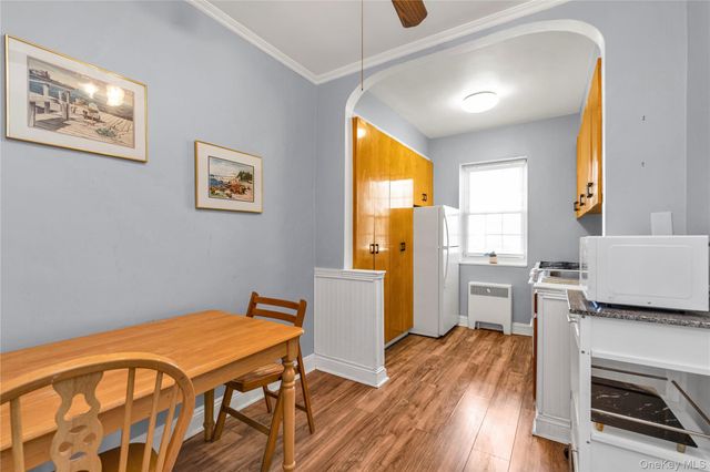 35 Floral Boulevard 1A, Floral Park, NY 11001