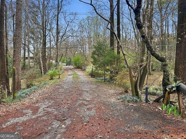 272 Gordon Circle SW, Mableton, GA 30126