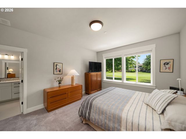 7540 Sw HONOR Loop, Wilsonville, OR 97070